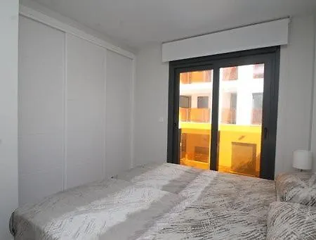 Piso Del Cura アパート トレビエハ