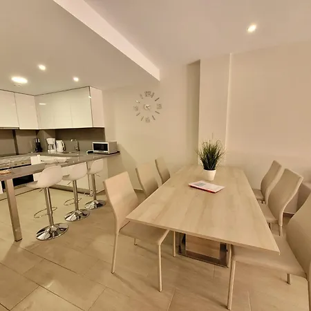 Piso Del Cura * トレビエハ